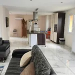 וילה Shamina Piscine Sauna 3 Bedrooms *